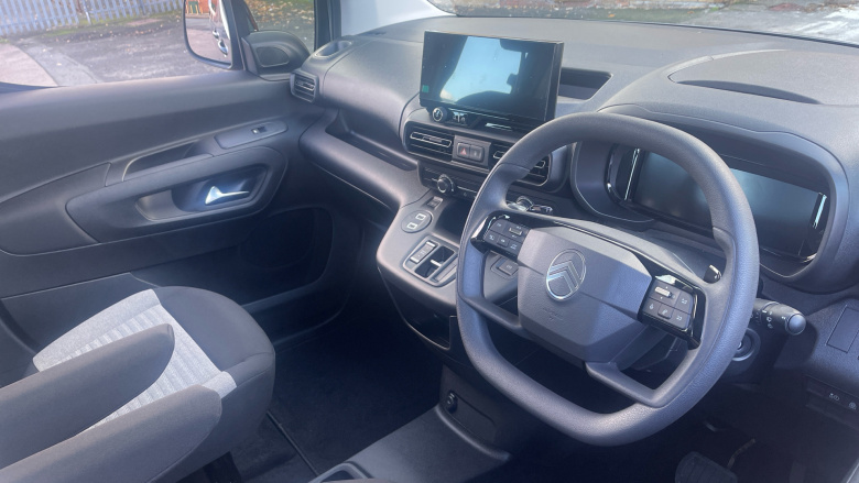 Citroen Berlingo 100kW Plus XL 52kWh 5dr Auto [7 Seat] Electric Estate